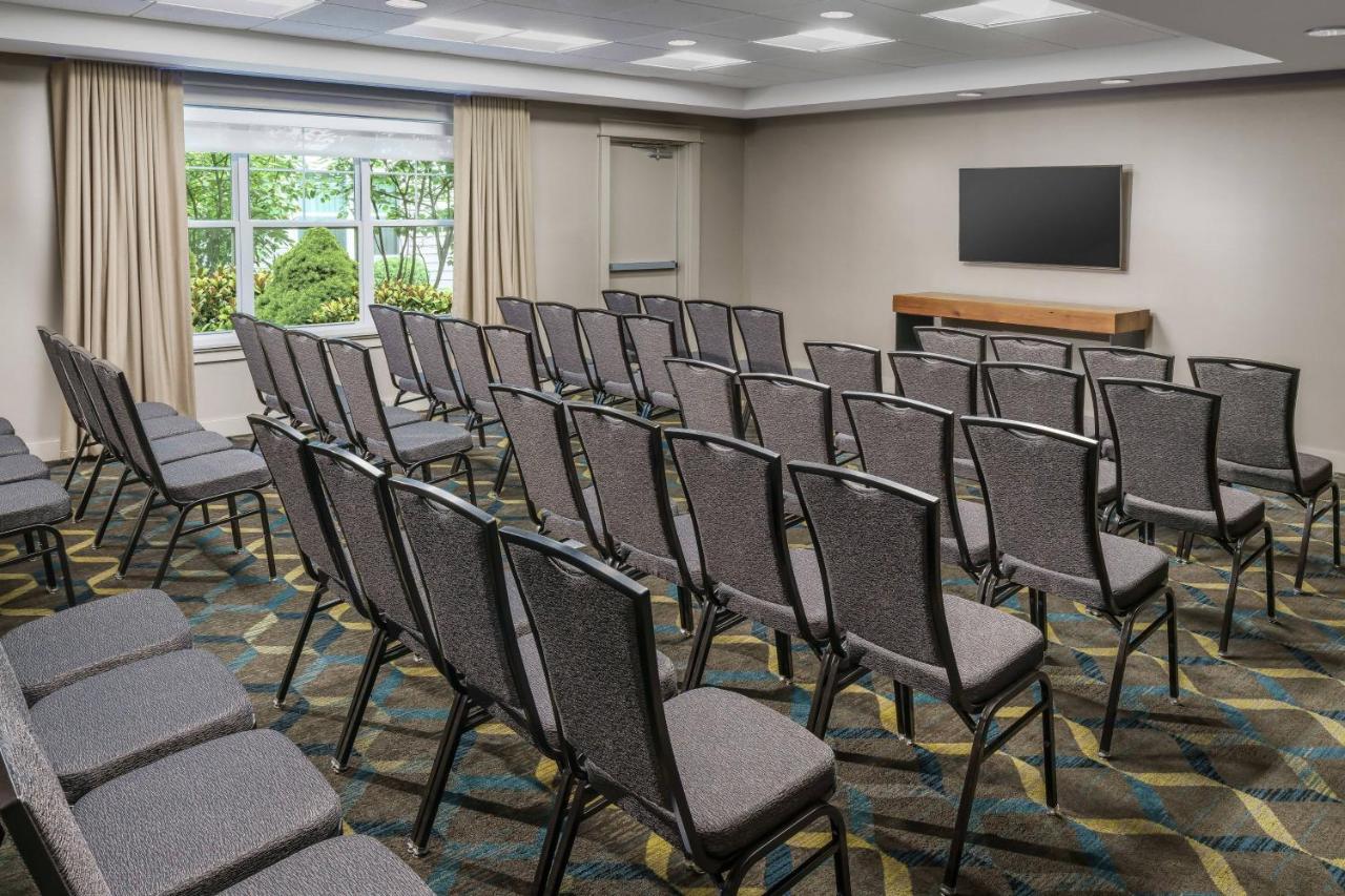 | Residence Inn Burlington Colchester