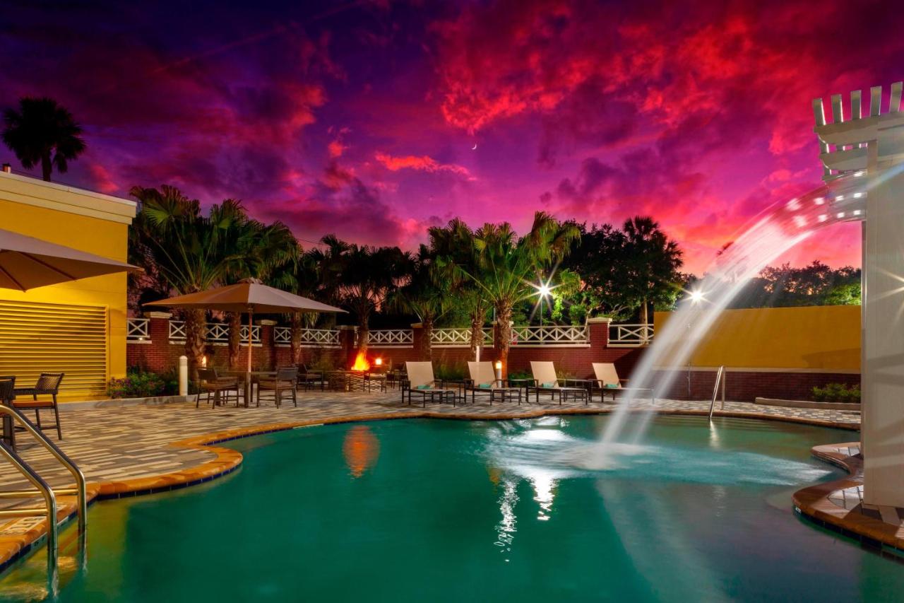 | Courtyard by Marriott DeLand Historic Downtown