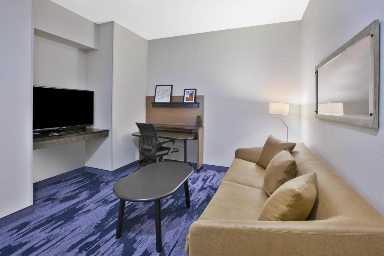 | Fairfield Inn & Suites by Marriott Milwaukee Downtown