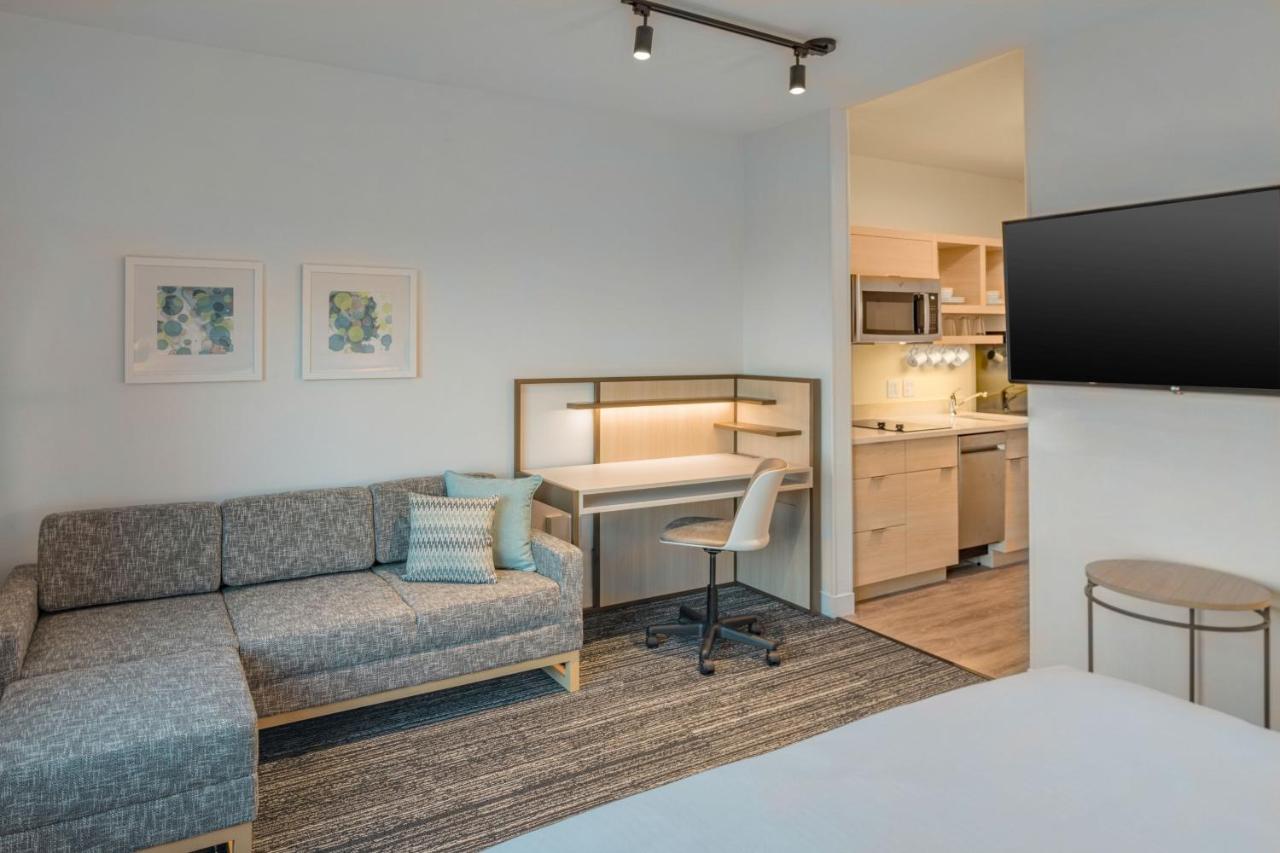 King Studio with Sofa Bed at TownePlace Suites by Marriott Dallas Rockwall