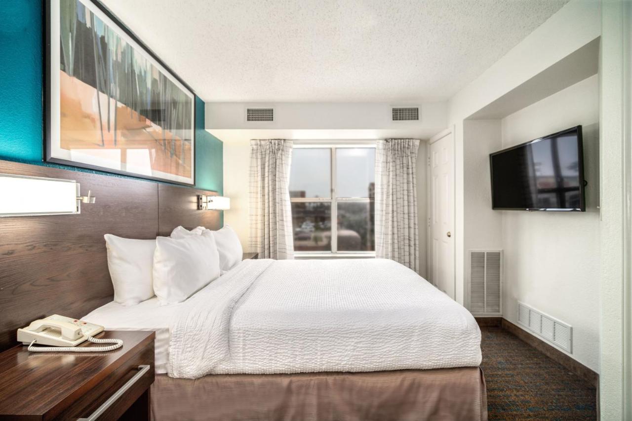 One-Bedroom Queen Suite with Sofa Bed at Residence Inn by Marriott McAllen