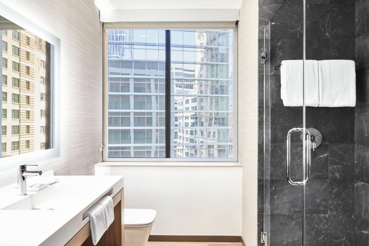| AC Hotel by Marriott Houston Downtown