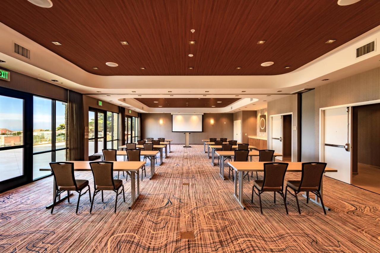  | SpringHill Suites by Marriott The Dunes On Monterey Bay