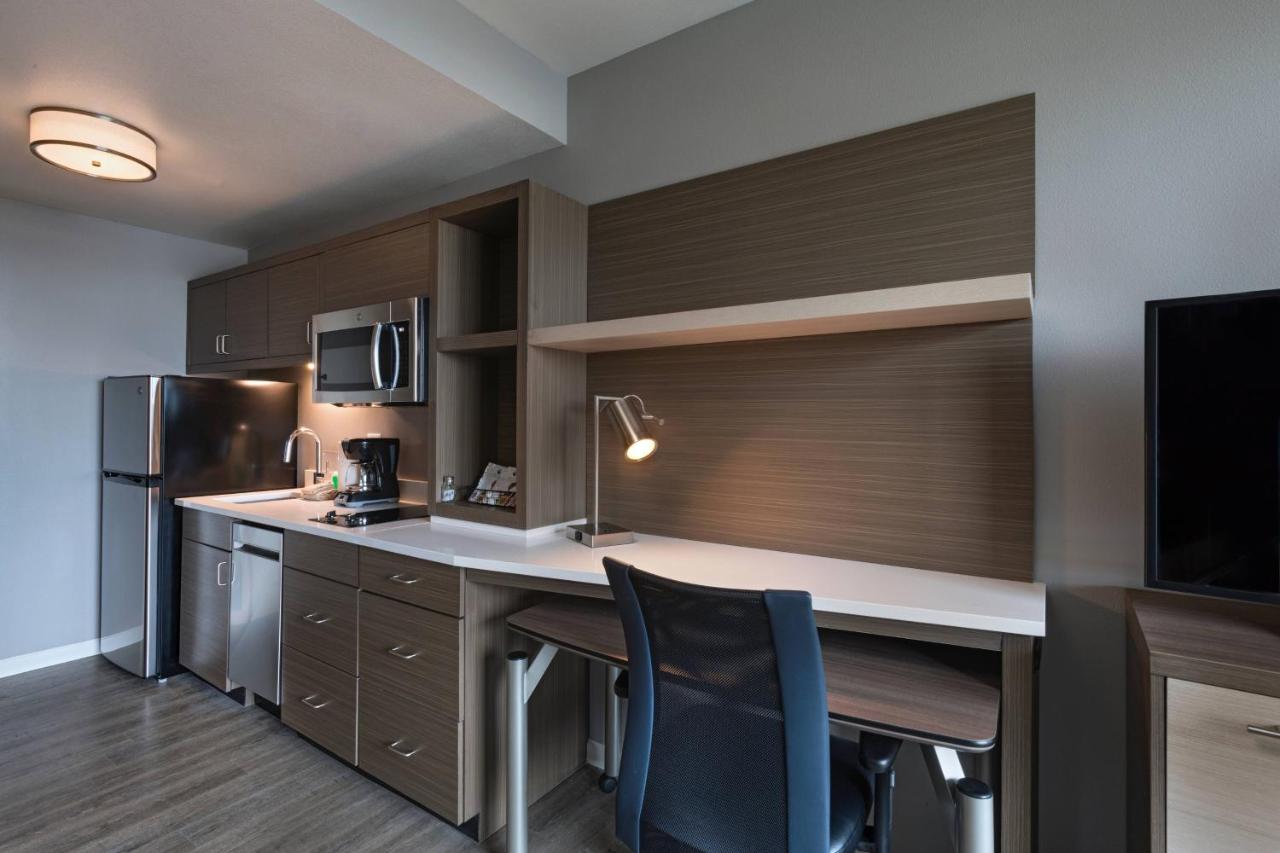 1 Bedroom Suite, 1 King, Sofa bed at TownePlace Suites by Marriott San Diego Airport/Liberty Station