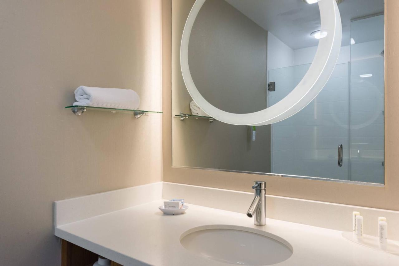 | SpringHill Suites by Marriott Charlotte Ballantyne