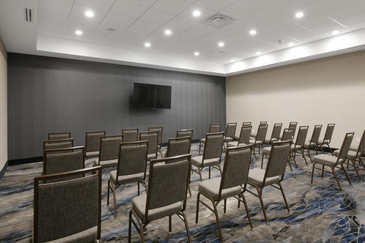  | Fairfield by Marriott Inn & Suites Dallas East