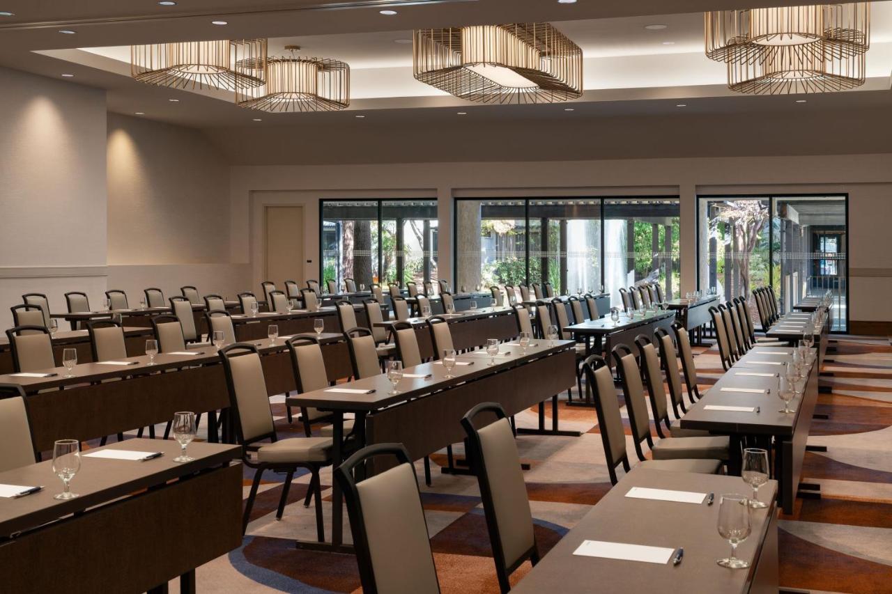 | Sheraton Palo Alto Hotel