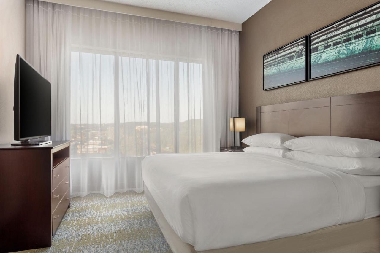 Junior King Suite with Sofa Bed and Lounge Access at Delta Hotels by Marriott Bristol