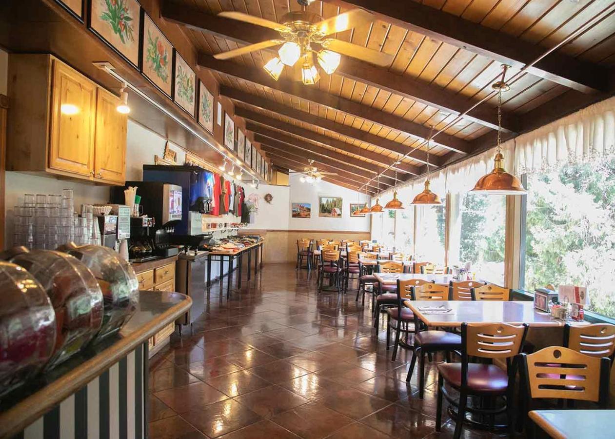| Strawberry Inn