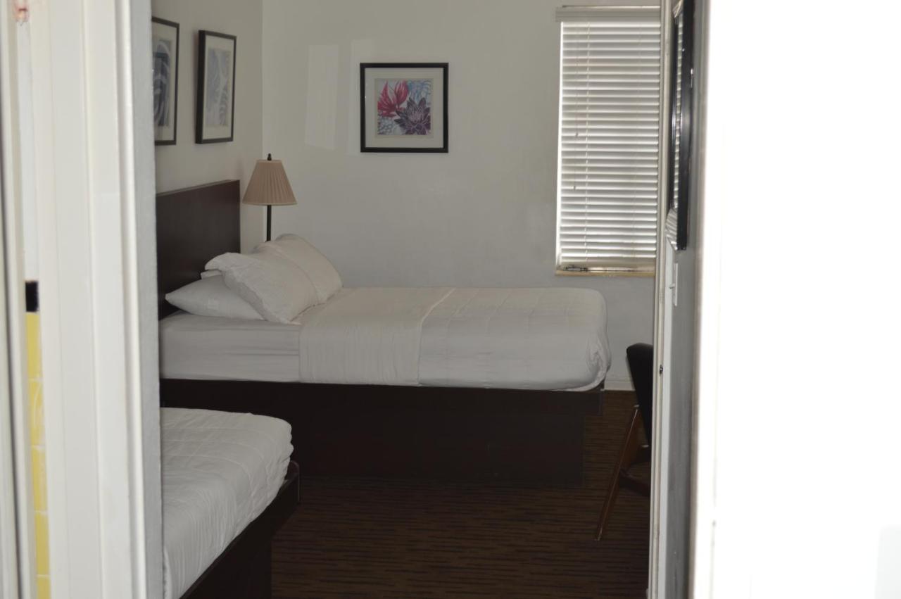 One-Bedroom Suite at Island House South Beach