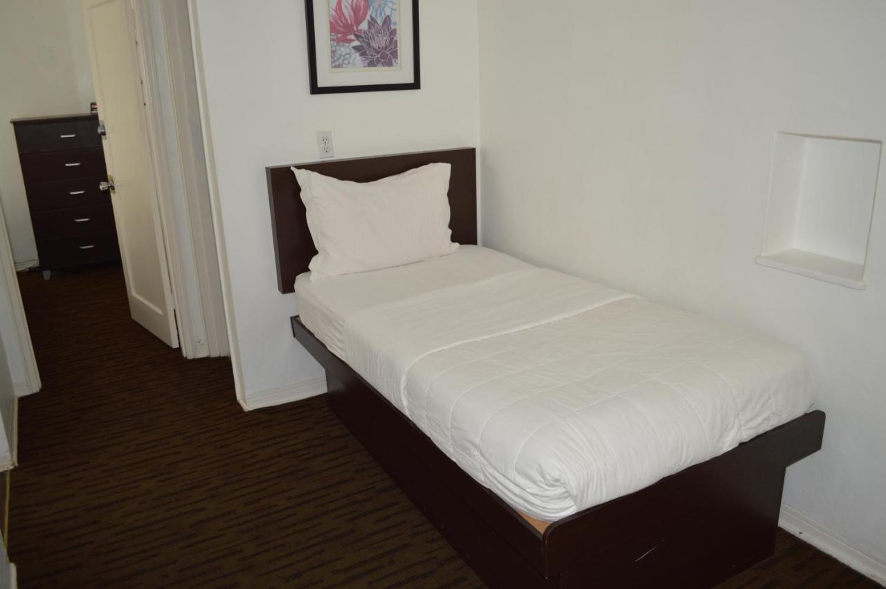 One-Bedroom Suite at Island House South Beach
