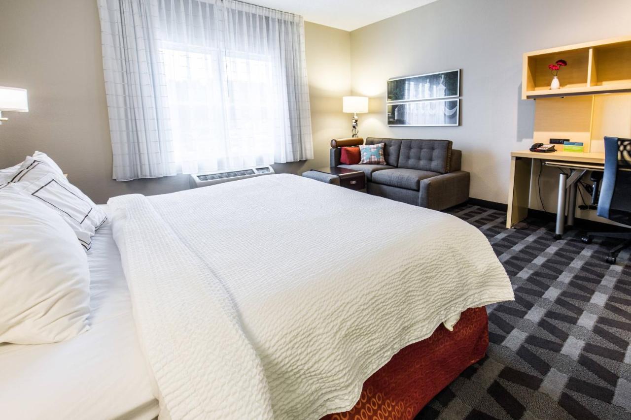 | TownePlace Suites by Marriott Gilford