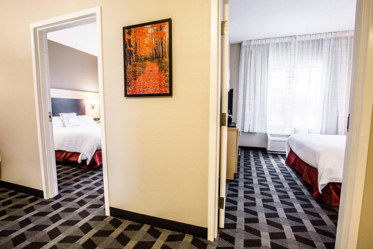 Family Suite, 2 Bedroom 2 room Suite at TownePlace Suites by Marriott Gilford
