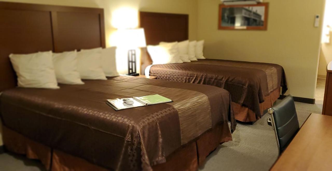 | Newcastle Lodge & Convention Center