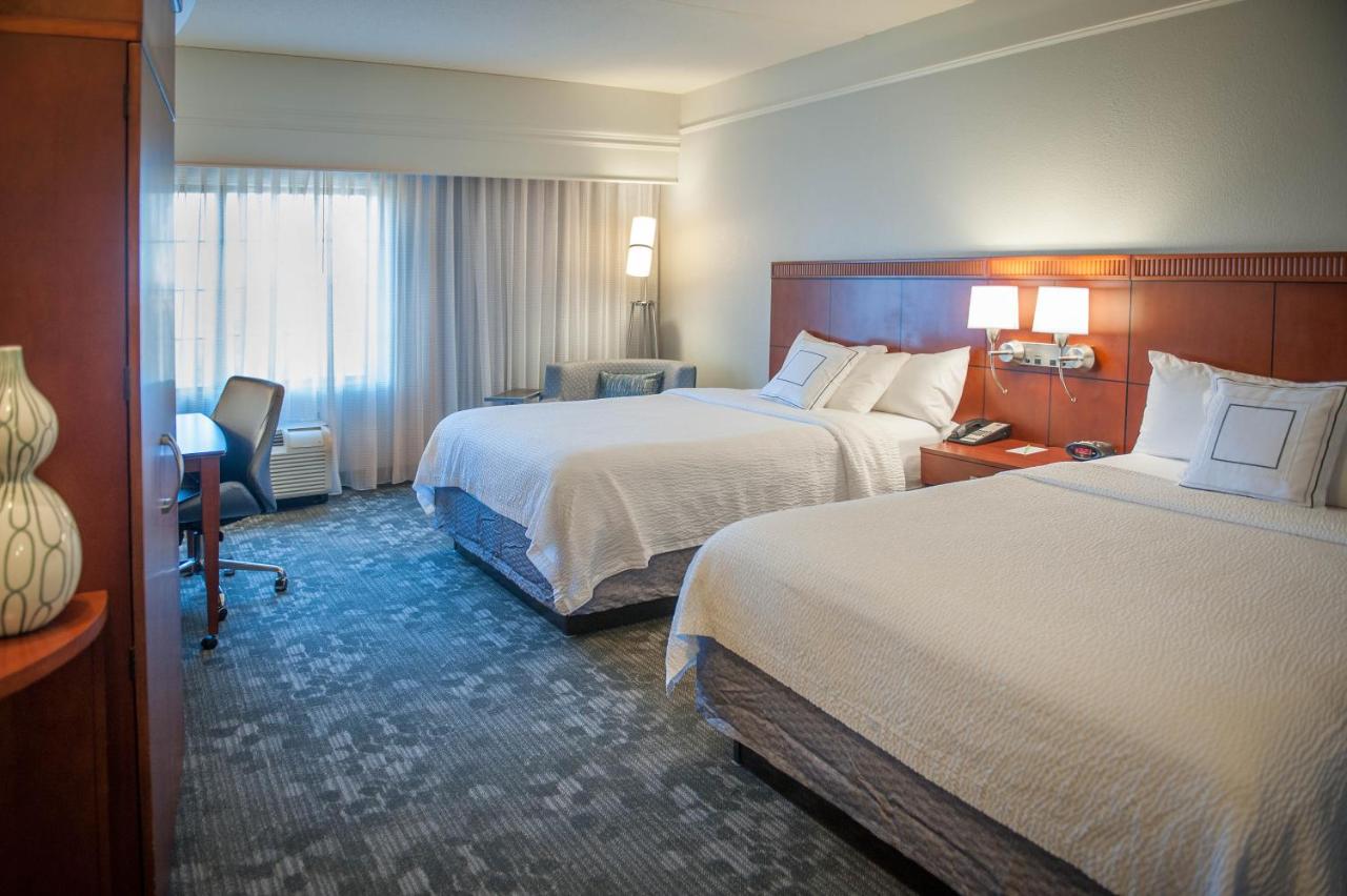  | Courtyard by Marriott Pensacola Downtown