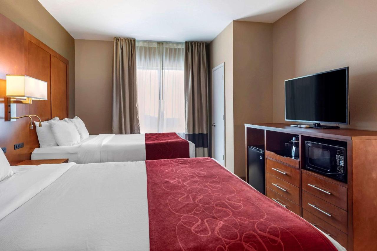Queen Suite with Two Queen Beds - Accessible/Non-Smoking at Comfort Suites Florence Shoals Area