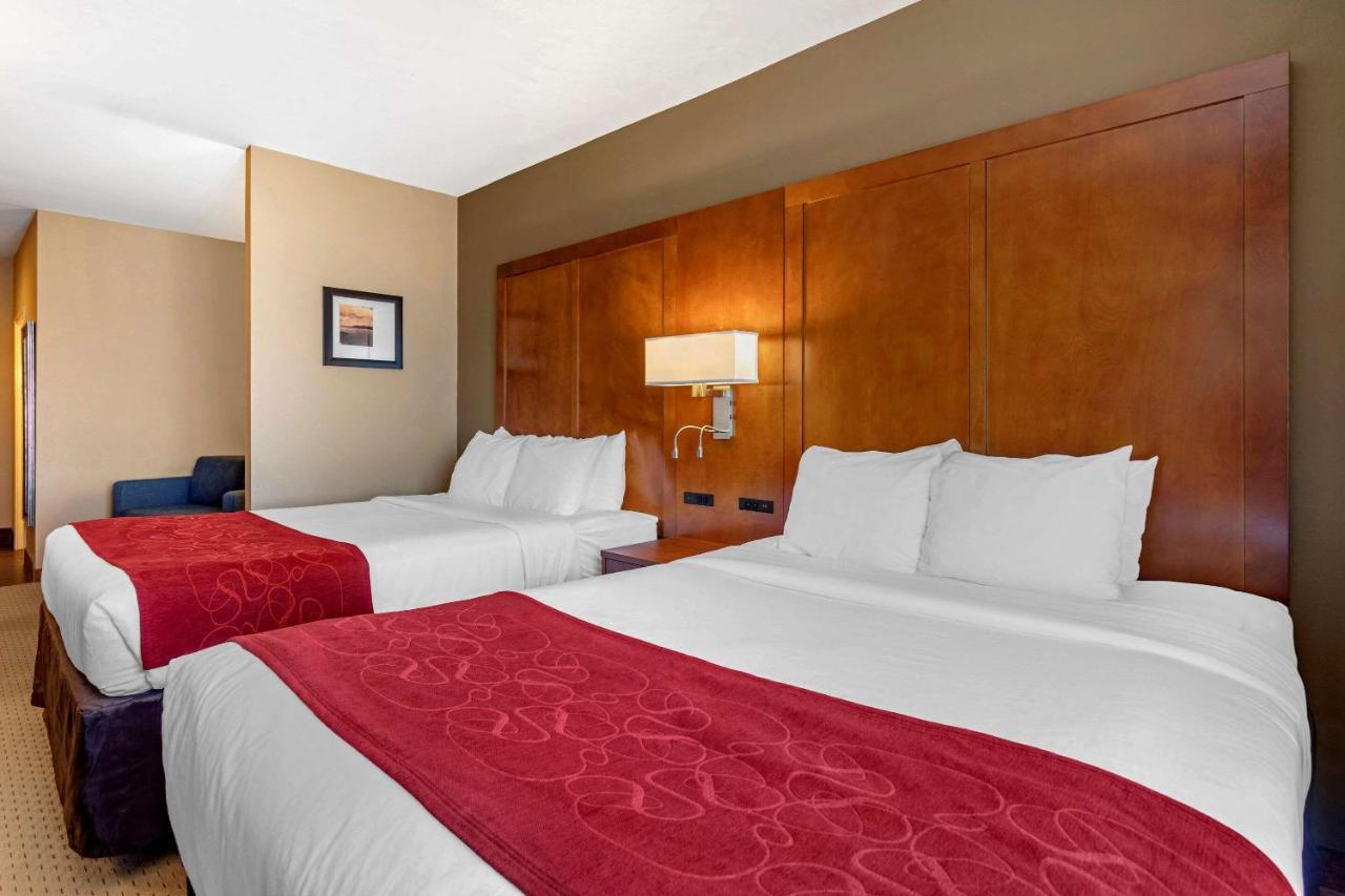 Queen Suite with Two Queen Beds - Accessible/Non-Smoking at Comfort Suites Florence Shoals Area