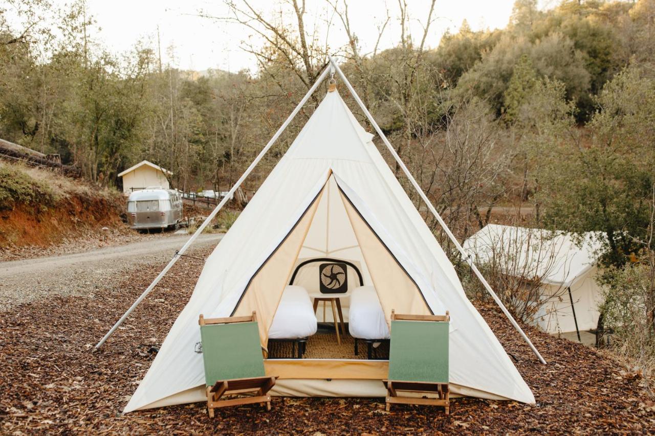 | AutoCamp Yosemite