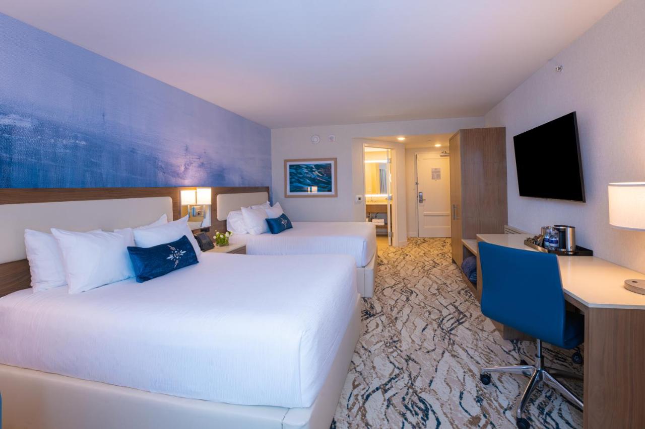 Deluxe Queen Room with Two Queen Beds - Non-Smoking at Mohegan Pennsylvania Casino Resort - Adults Only 21+