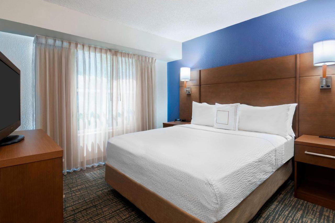 Queen Suite with Sofa Bed at Residence Inn by Marriott Tampa at USF/Medical Center
