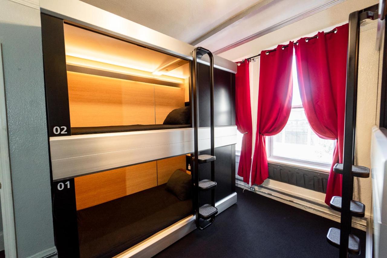 Bed in 4-Bed Female Dormitory Room at Music City Hotel - Home of the San Francisco Music Hall of Fame
