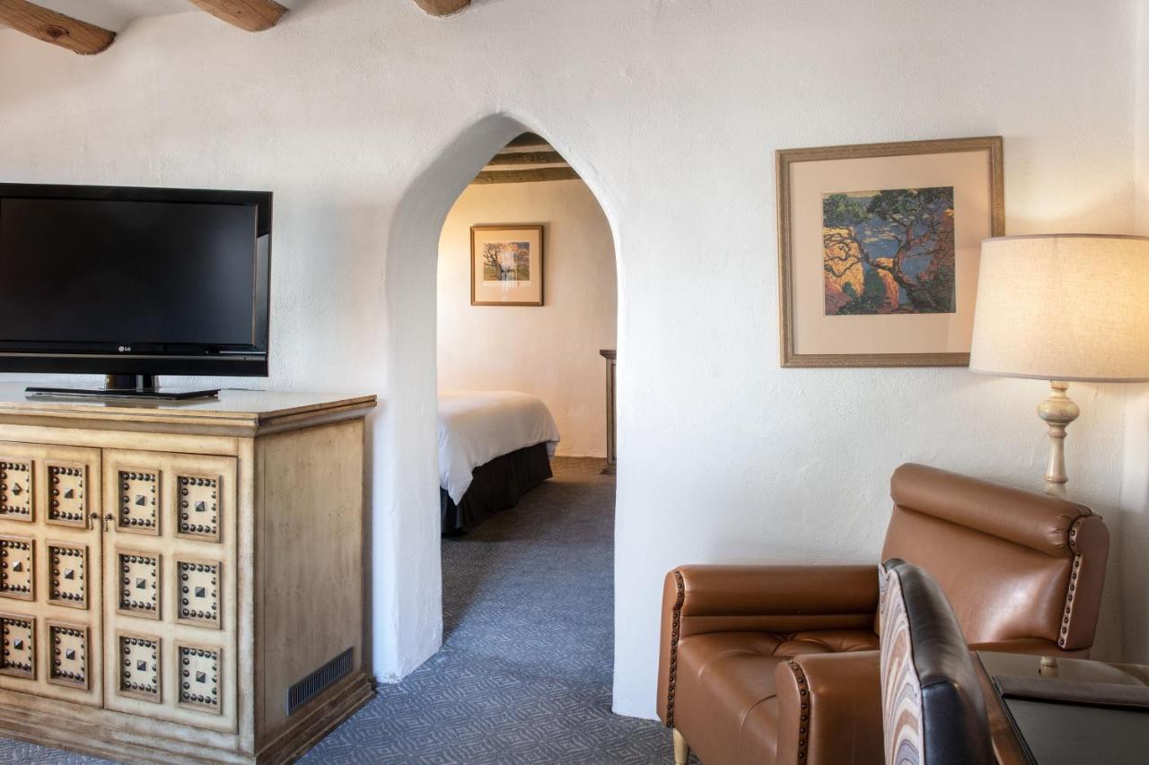 One-Bedroom King Suite at La Posada de Santa Fe, A Tribute Portfolio Resort & Spa by Marriott