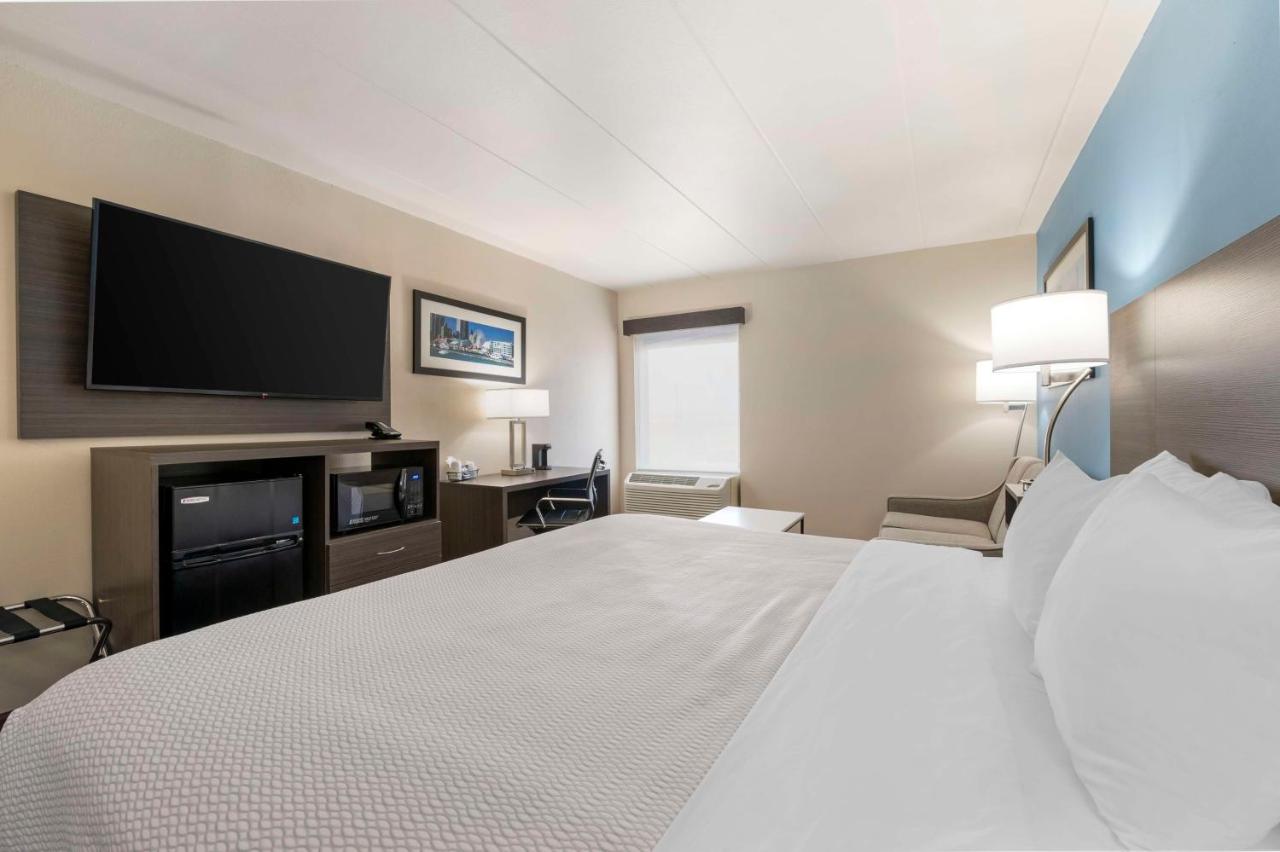 | Best Western Plus South Holland Chicago Southland
