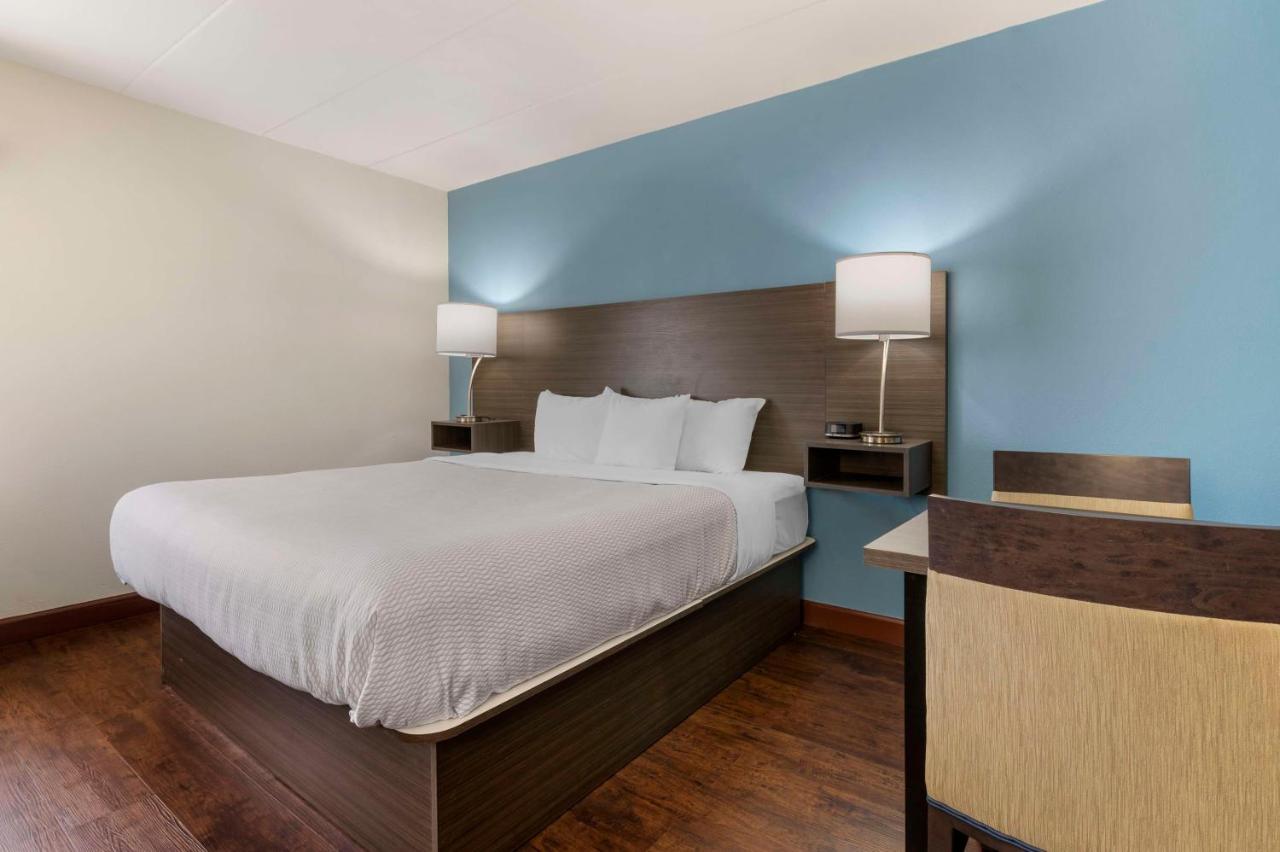 | Best Western Plus South Holland Chicago Southland