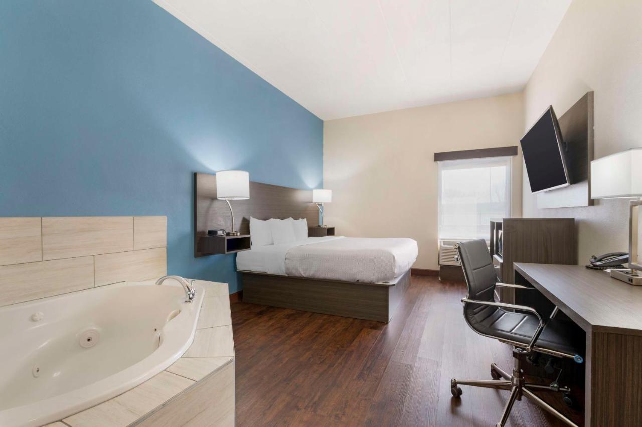 | Best Western Plus South Holland Chicago Southland