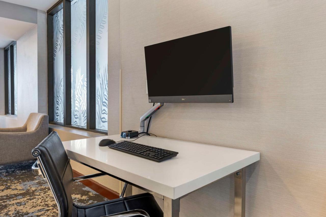 | Best Western Plus South Holland Chicago Southland
