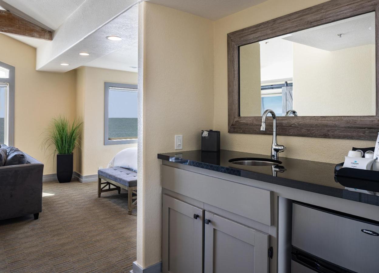  | Cypress Inn On Miramar Beach