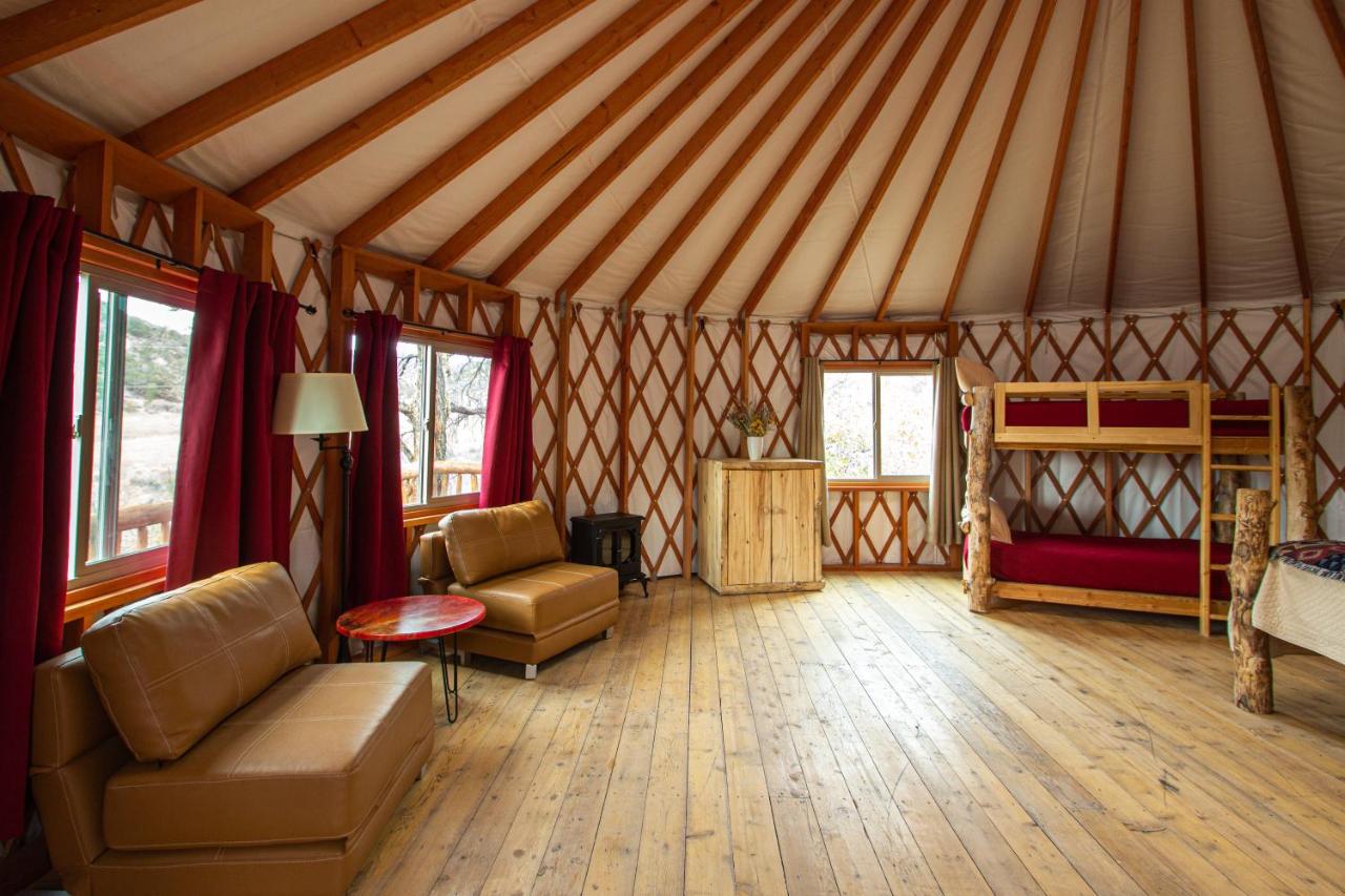 | Boulder Mountain Guest Ranch