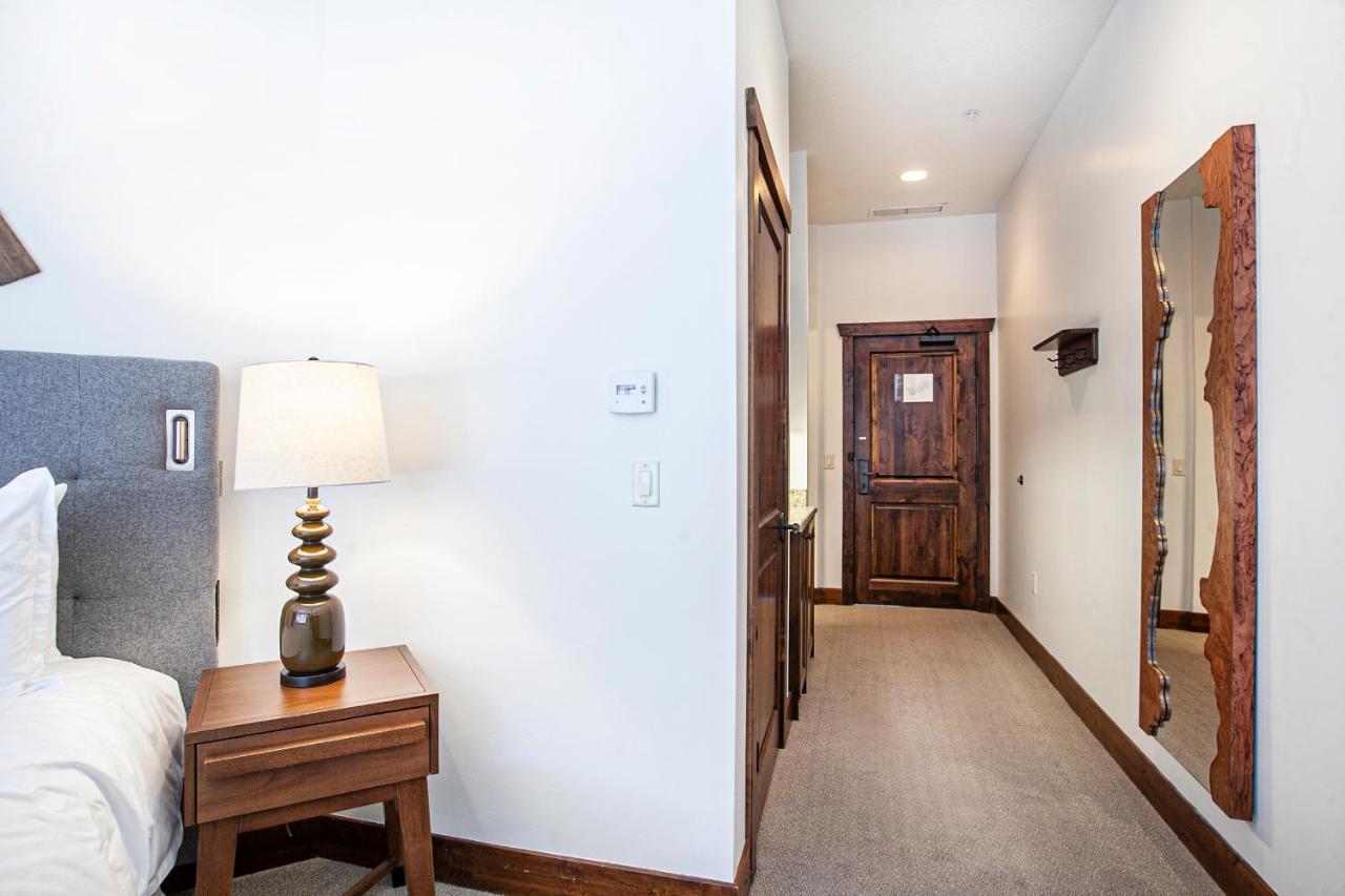 | Hyatt at the Canyons by Lespri Management