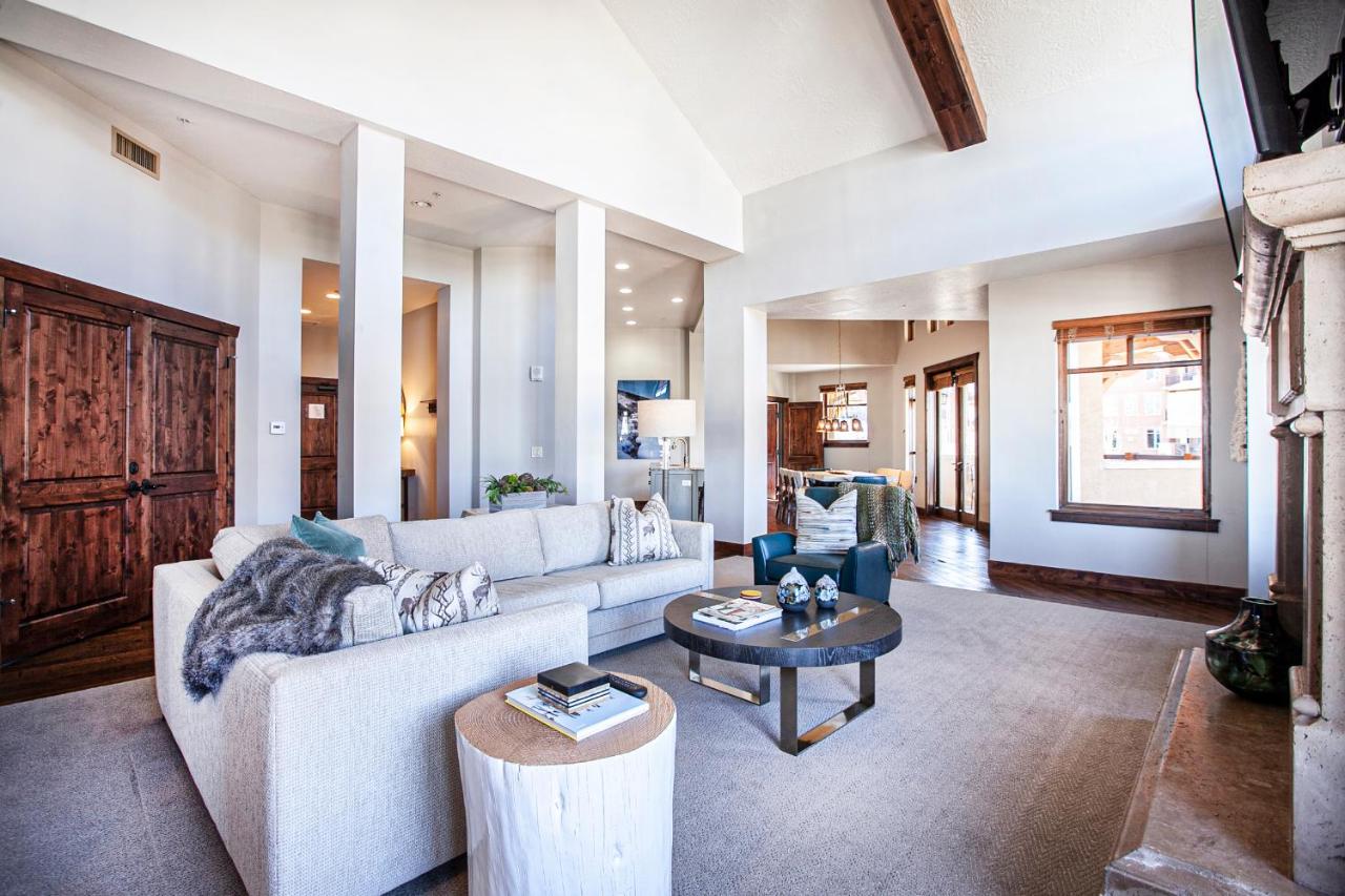 | Hyatt at the Canyons by Lespri Management