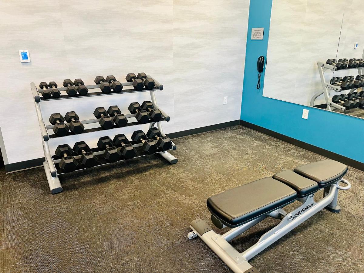 | Fairfield Inn & Suites by Marriott Staunton