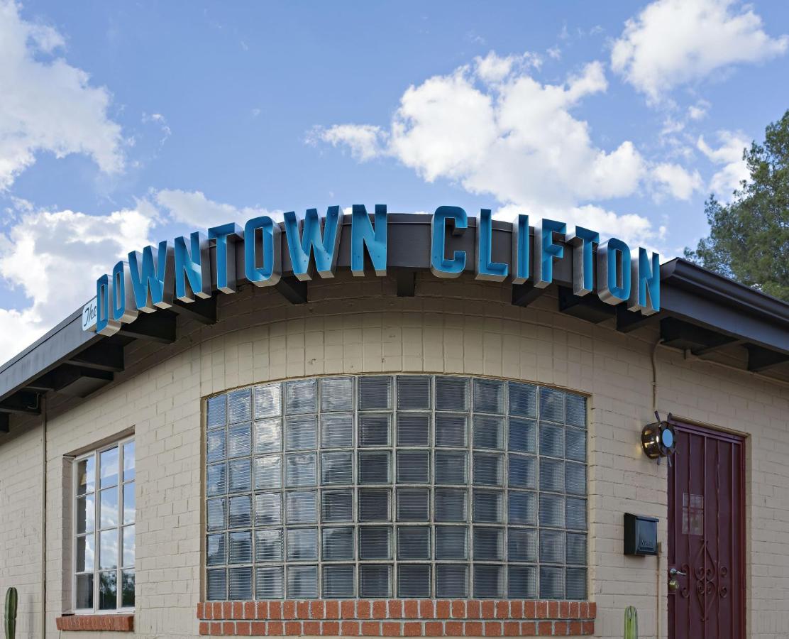  | The Downtown Clifton Hotel