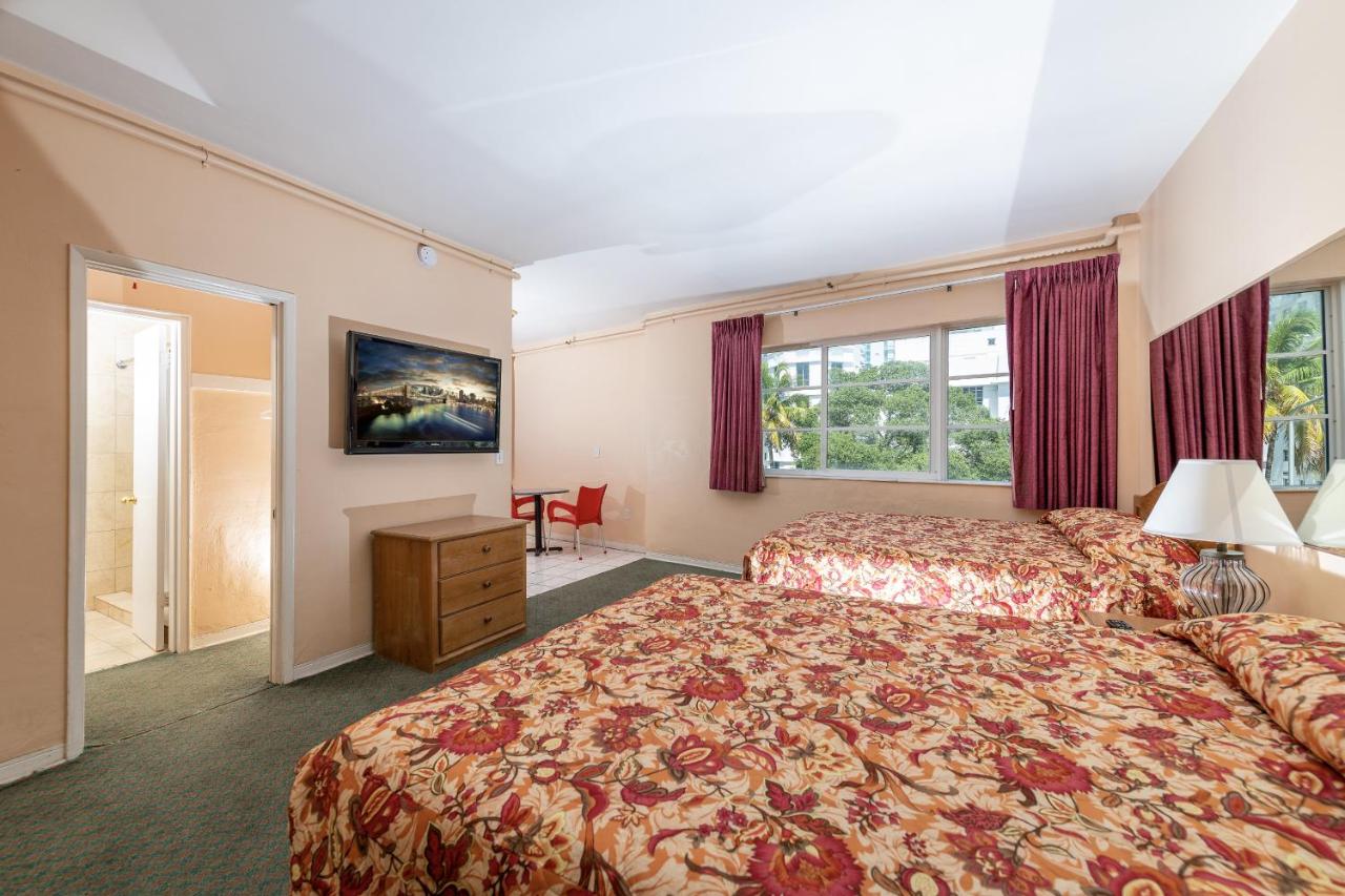 | Parisian Hotel