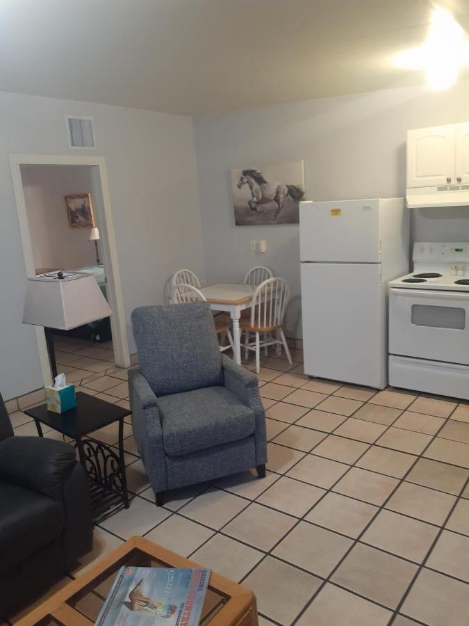 | Stagecoach Suites