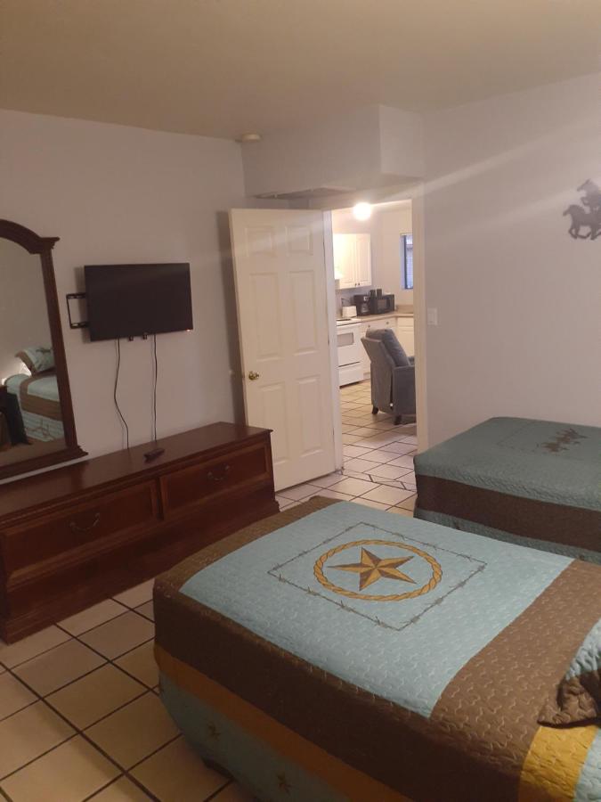 | Stagecoach Suites