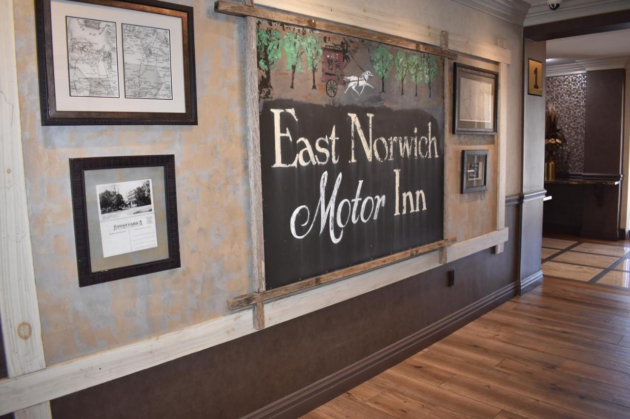 | East Norwich Inn