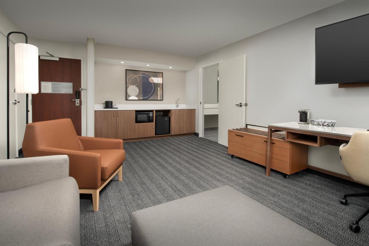  | Courtyard by Marriott Dayton Beavercreek