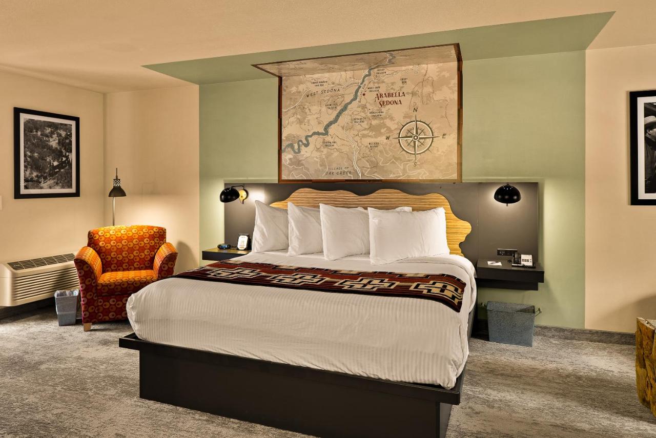 Deluxe Trailhead King Partial View Room at Arabella Hotel Sedona