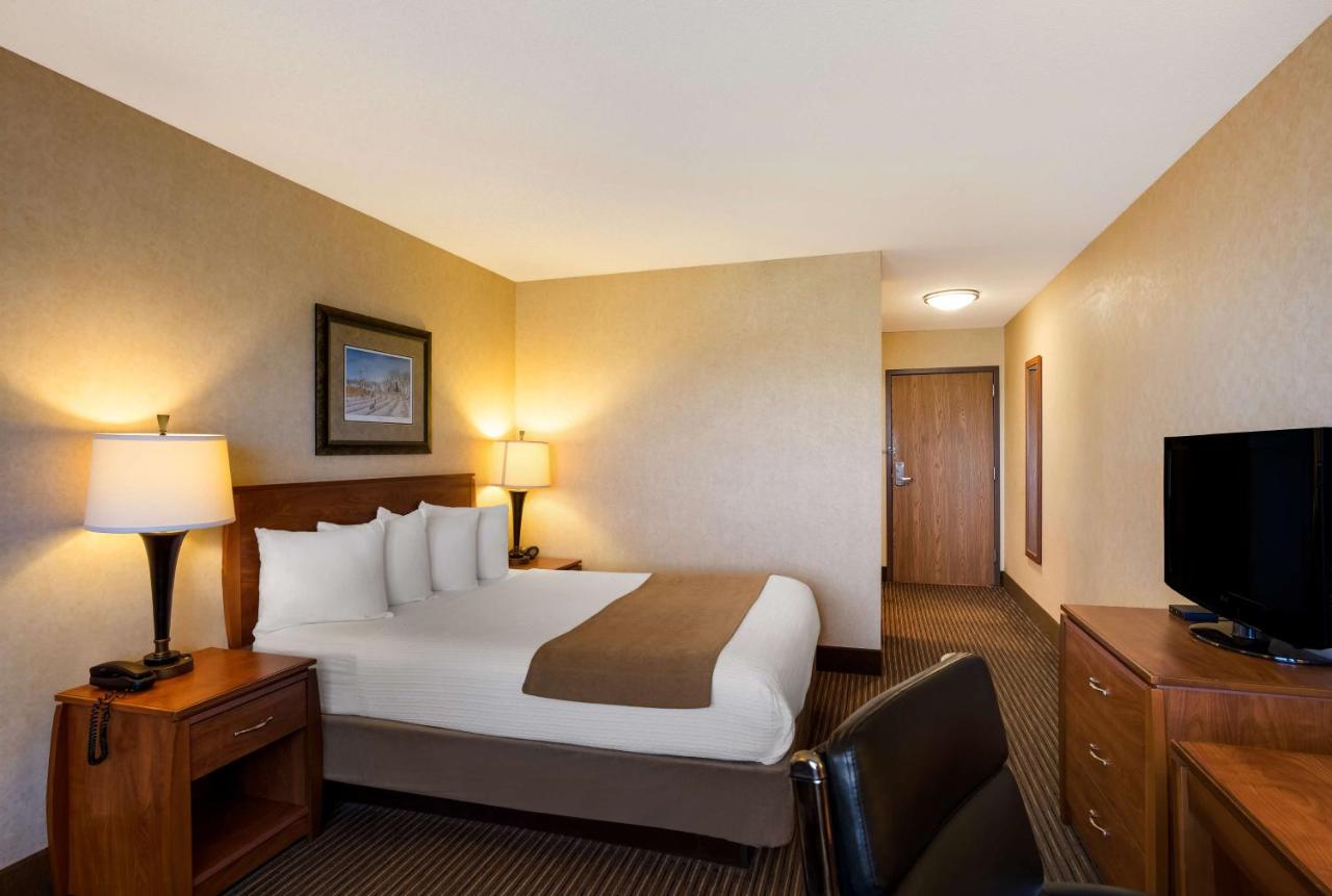 Room #52734817 at Best Western Vermillion Inn