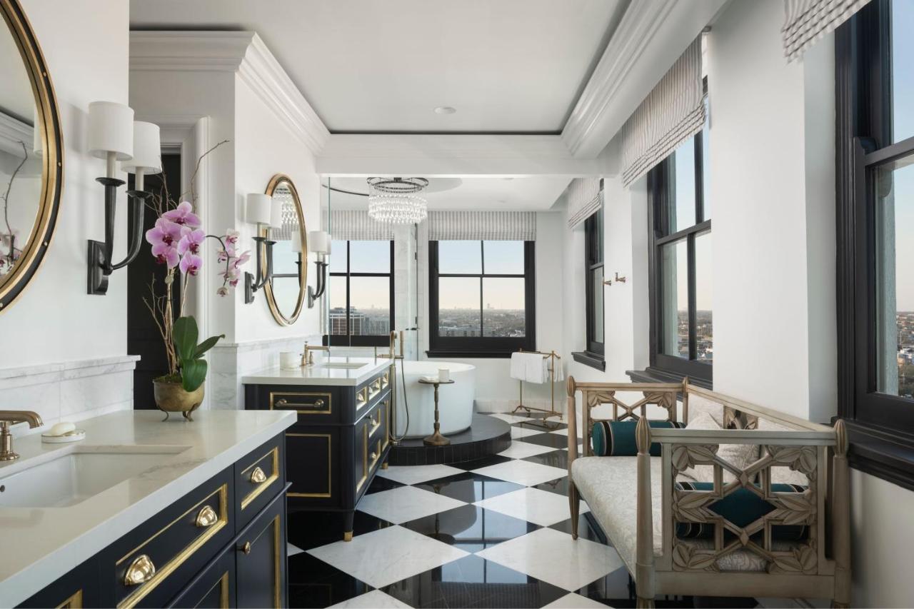 | The Ritz-Carlton, New Orleans