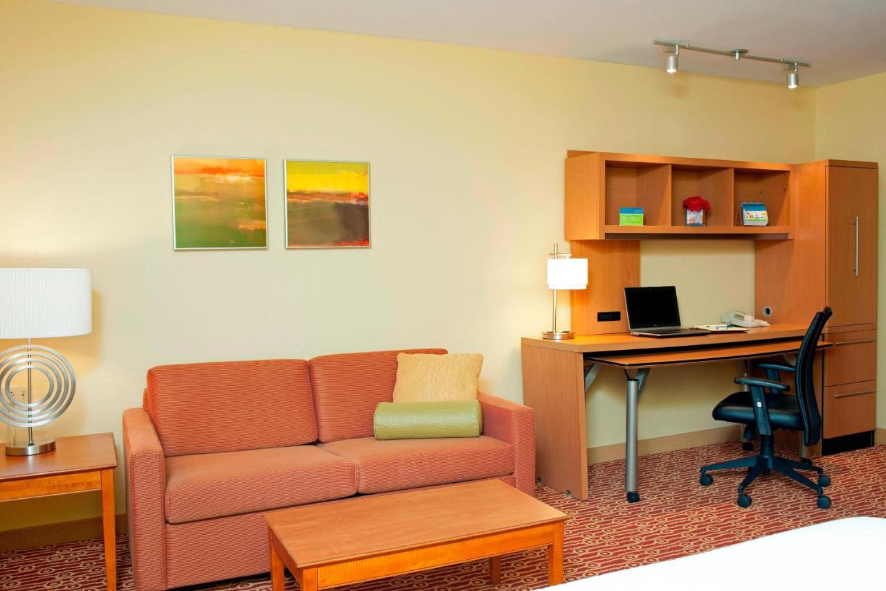  | Towneplace Suites By Marriott Bloomington