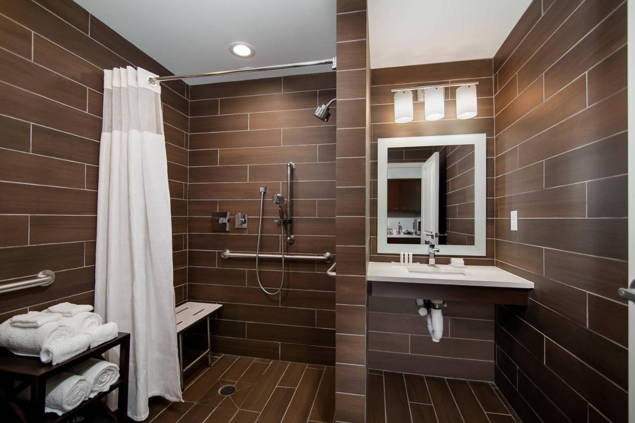 King Studio with Sofa Bed at TownePlace Suites Fort Worth University Area/Medical Center