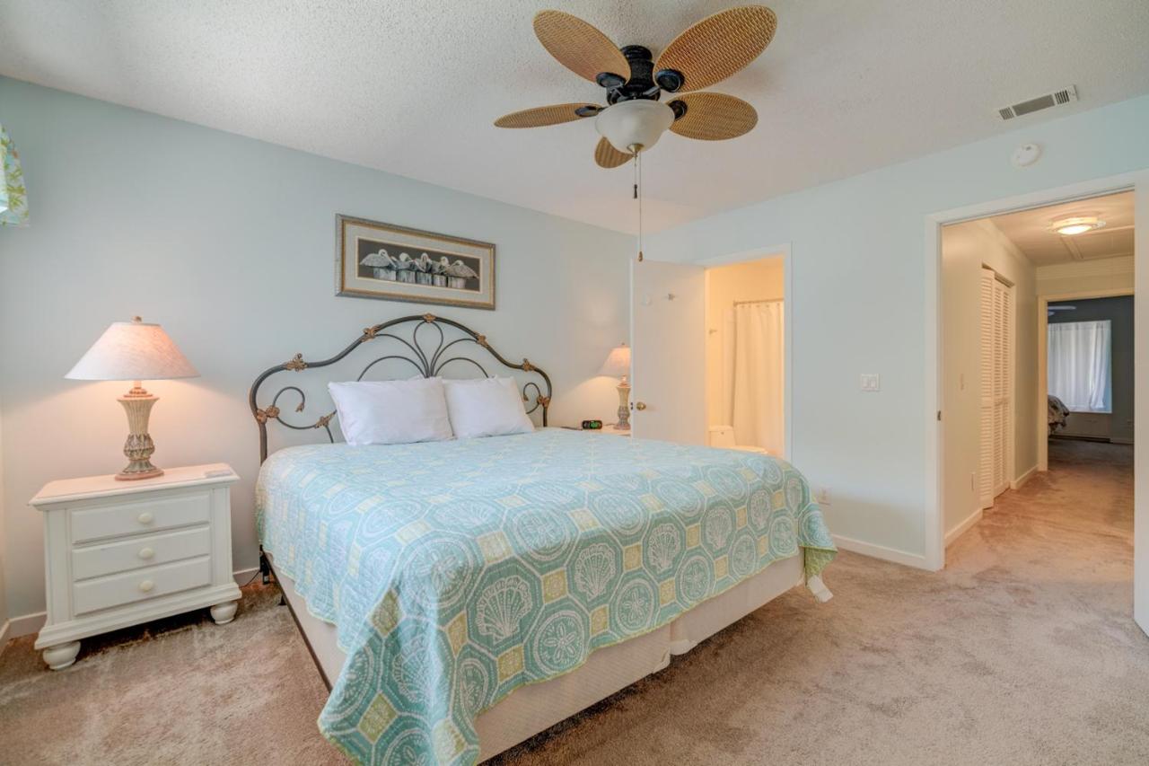 | Close to Golfing and Beach