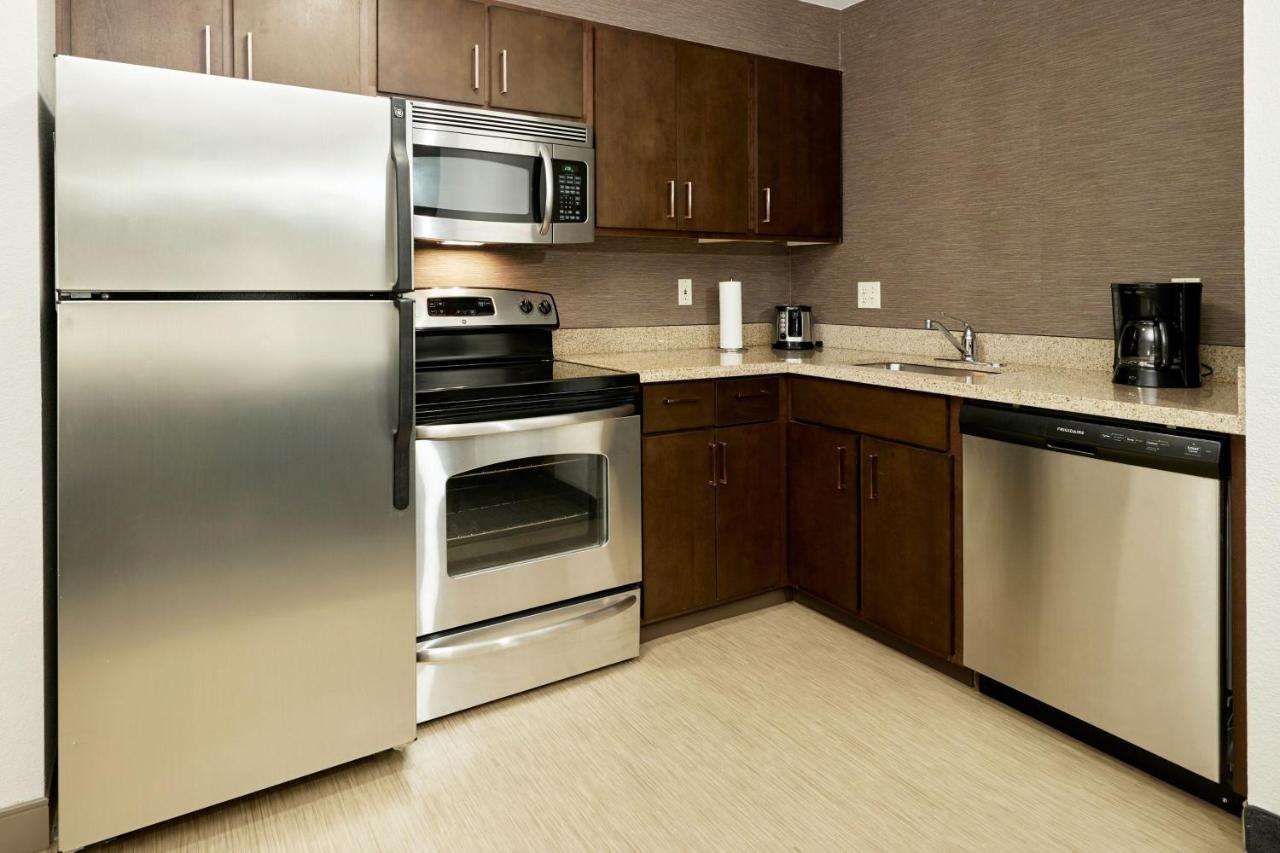King Studio with Sofa Bed at Residence Inn Eugene Springfield