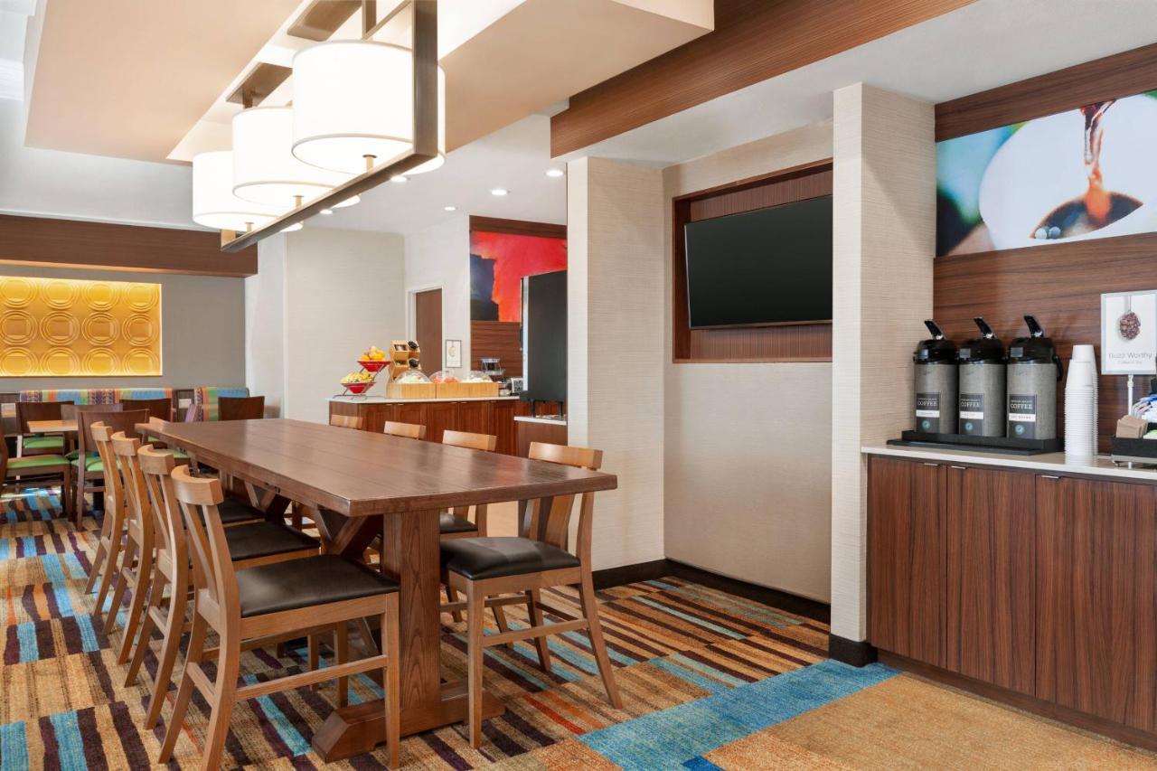 | Fairfield Inn Roseville