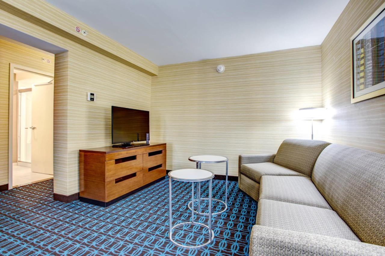  | Fairfield Inn & Suites by Marriott Springfield Holyoke